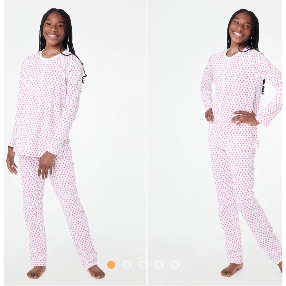 Roller Rabbit Heart Pajamas size xs worn once *TAKING OFFERS!!*